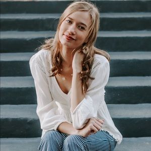 Meet your Posher, Alyssa